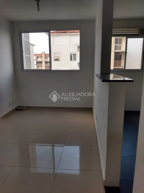 Foto 1 de Apartamento com 2 Quartos à venda, 44m² em Humaitá, Porto Alegre