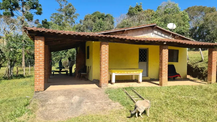 Foto 1 de Fazenda/Sítio com 3 Quartos à venda, 10000m² em Centro, Itapeva