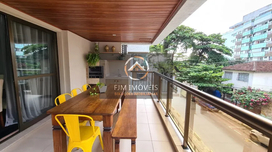 Foto 1 de Apartamento com 3 Quartos à venda, 115m² em Charitas, Niterói