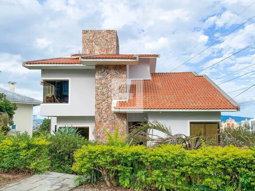 Foto 1 de Casa de Condomínio com 4 Quartos à venda, 480m² em Bosque das Mansões, São José