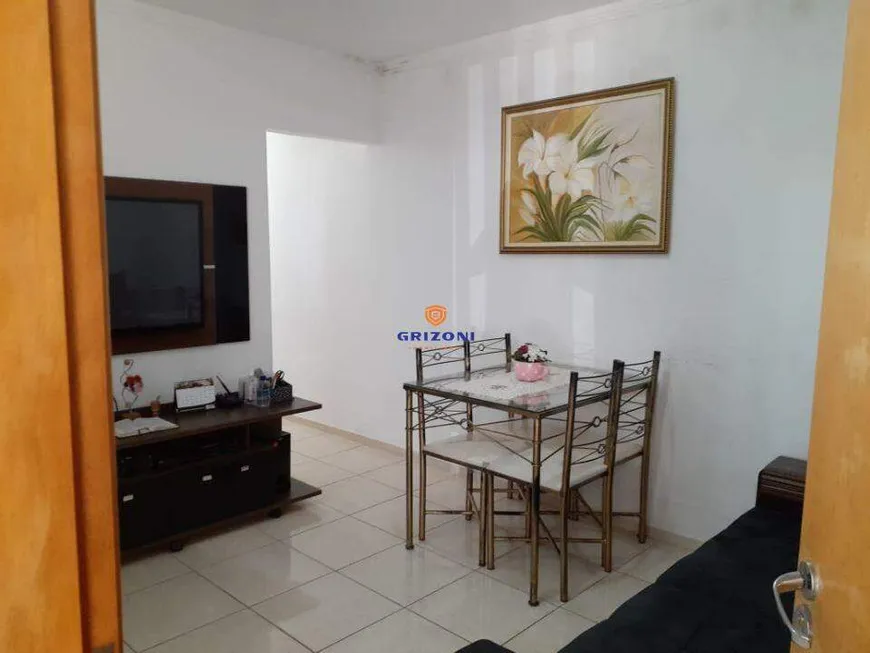 Foto 1 de Casa com 3 Quartos à venda, 69m² em Parque Viaduto, Bauru