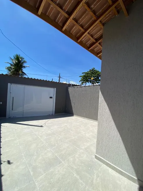 Foto 1 de Casa com 2 Quartos à venda, 82m² em Gaivota Praia, Itanhaém