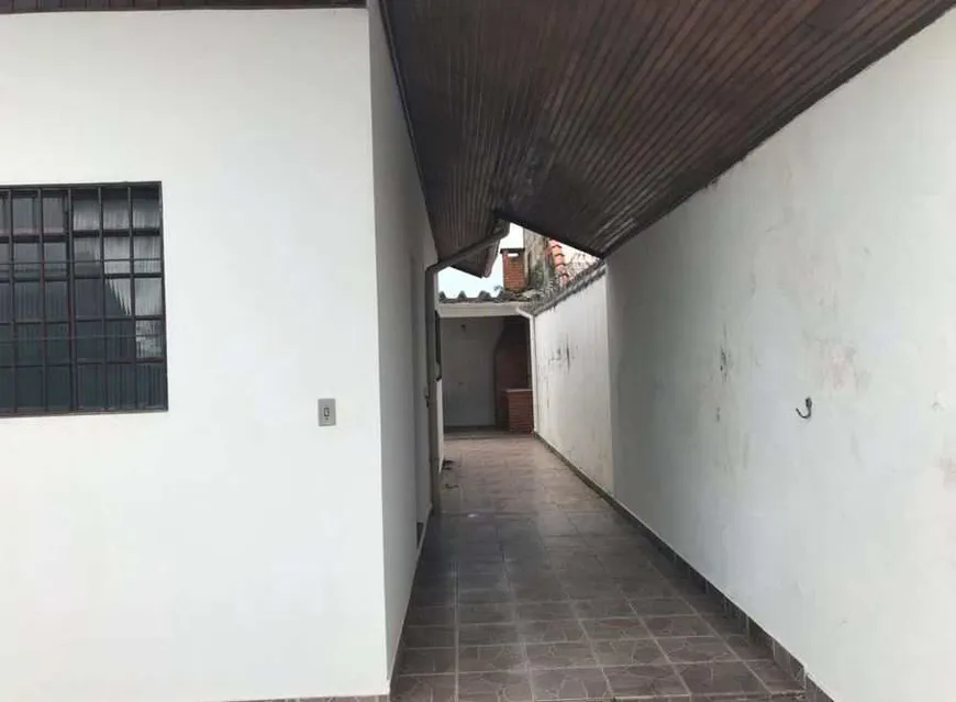 Foto 1 de Casa com 2 Quartos à venda, 126m² em Vila Loty, Itanhaém