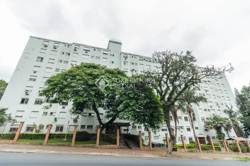 Foto 1 de Apartamento com 1 Quarto para alugar, 43m² em Jardim Itú Sabará, Porto Alegre