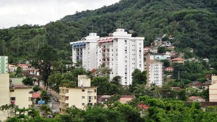 Foto 1 de Apartamento com 4 Quartos à venda, 147m² em Garcia, Blumenau