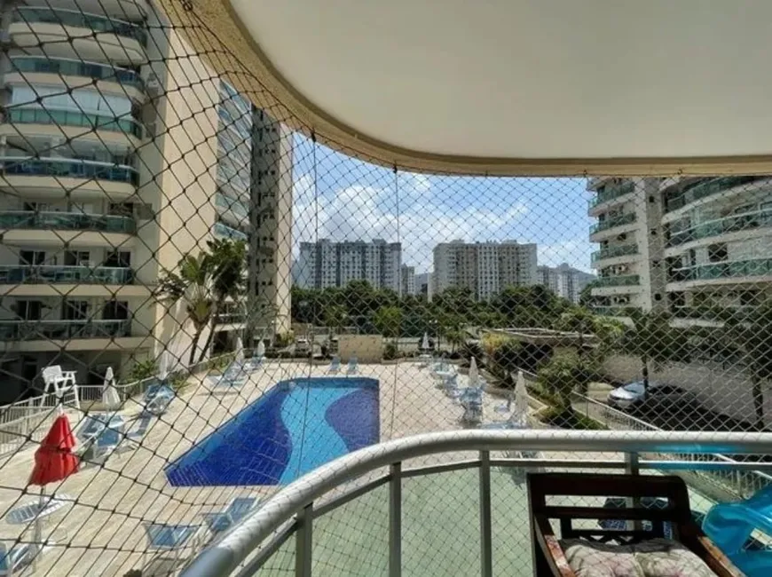 Foto 1 de Apartamento com 3 Quartos à venda, 78m² em Barra da Tijuca, Rio de Janeiro