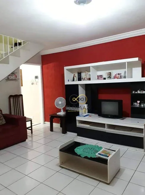 Foto 1 de Sobrado com 3 Quartos à venda, 120m² em Vila Barros, Guarulhos