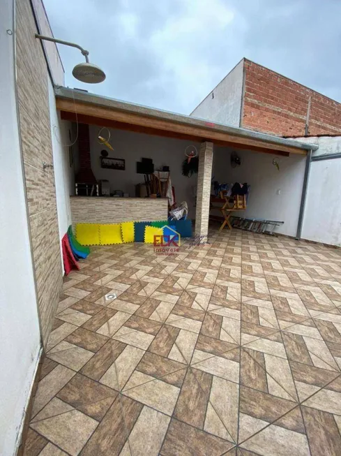 Foto 1 de Casa com 2 Quartos à venda, 100m² em Jardim Princesa, Pindamonhangaba