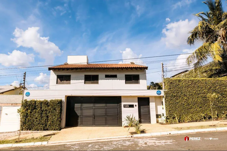 Foto 1 de Casa com 5 Quartos à venda, 384m² em Jardim Sao Bento, Campo Grande