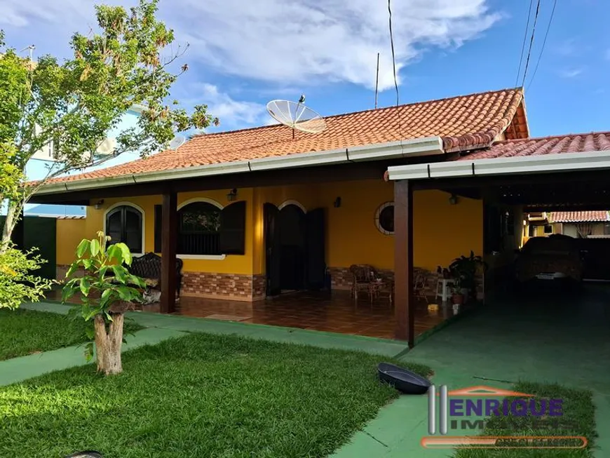 Foto 1 de Casa com 3 Quartos à venda, 137m² em Areal, Araruama