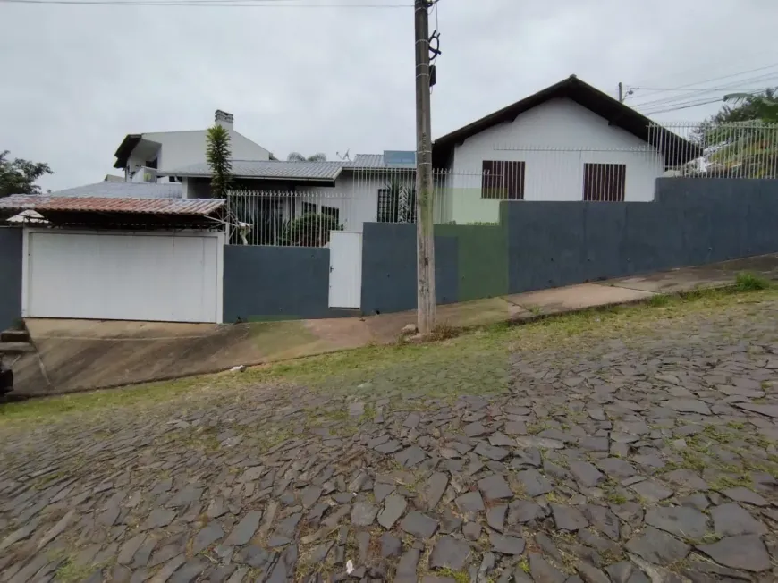 Foto 1 de Casa com 3 Quartos para alugar, 182m² em Jardim das Acacias, São Leopoldo