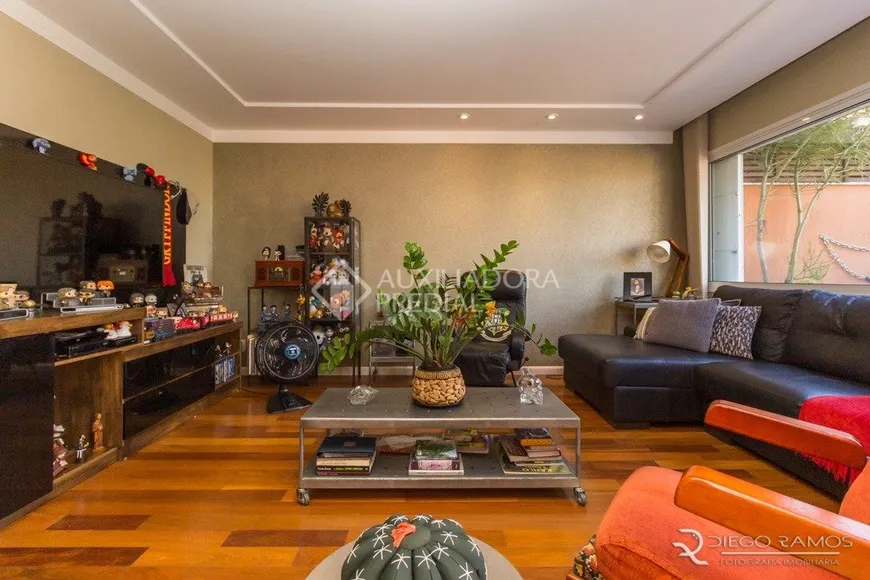 Foto 1 de Apartamento com 3 Quartos à venda, 163m² em Petrópolis, Porto Alegre