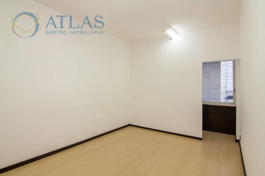 Foto 1 de Sala Comercial para alugar, 26m² em Centro, Rio de Janeiro