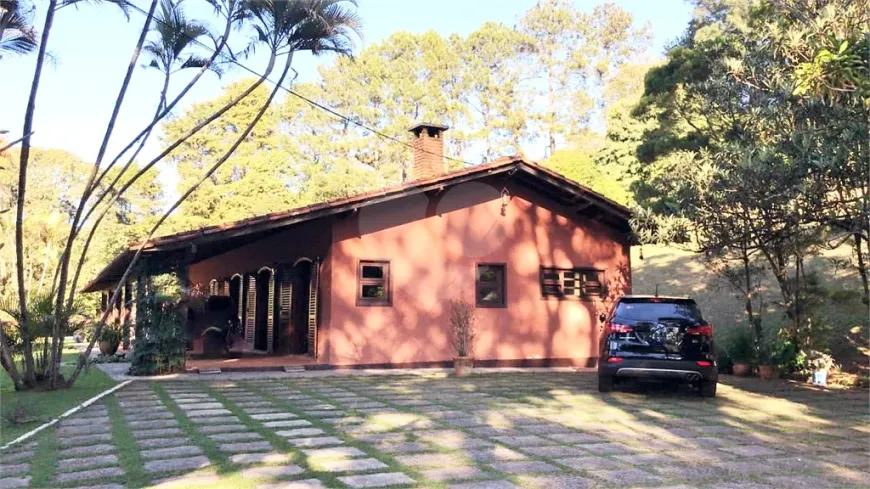 Foto 1 de Casa de Condomínio com 4 Quartos para venda ou aluguel, 350m² em VALE DA SANTA FE, Vinhedo