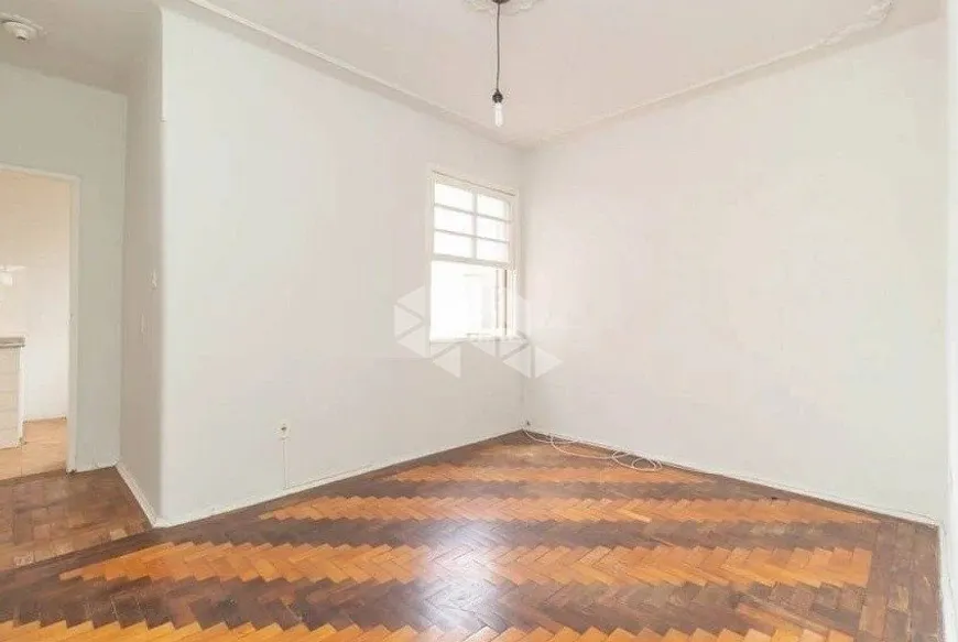 Foto 1 de Apartamento com 1 Quarto à venda, 45m² em Praia de Belas, Porto Alegre