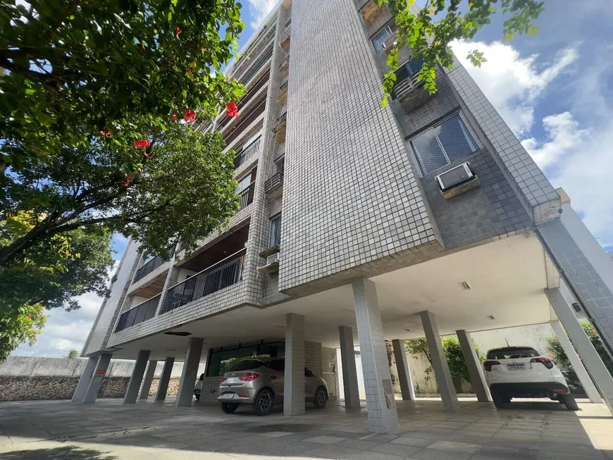 Foto 1 de Apartamento com 3 Quartos à venda, 143m² em Cordeiro, Recife