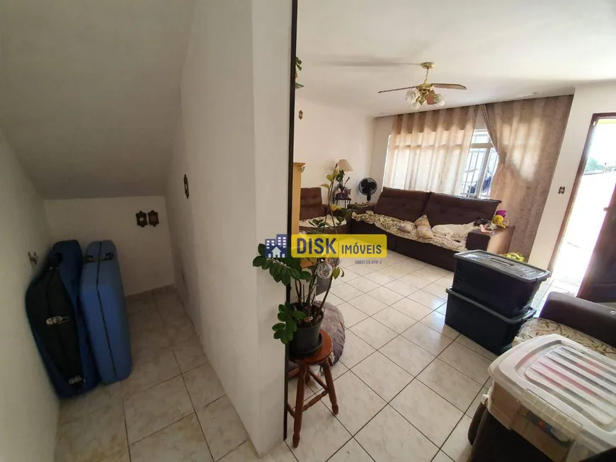 Foto 1 de Sobrado com 3 Quartos à venda, 180m² em Alves Dias, São Bernardo do Campo