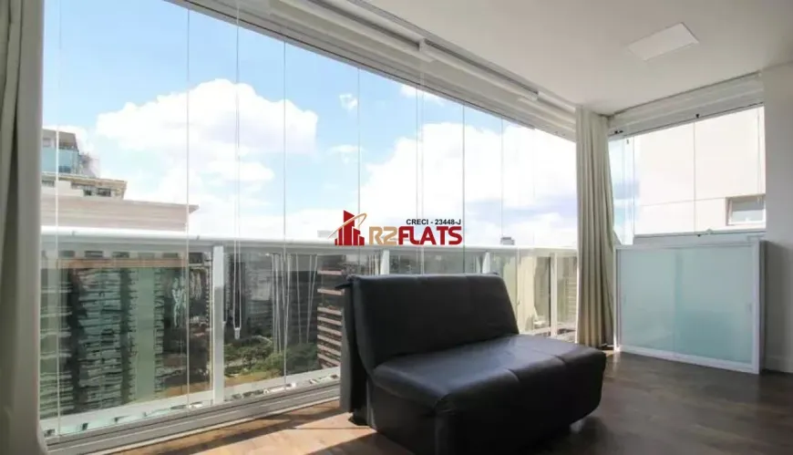 Foto 1 de Flat com 1 Quarto à venda, 54m² em Itaim Bibi, São Paulo