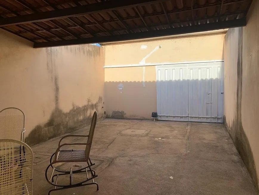 Foto 1 de Casa com 2 Quartos à venda, 136m² em Campo Limpo, Feira de Santana