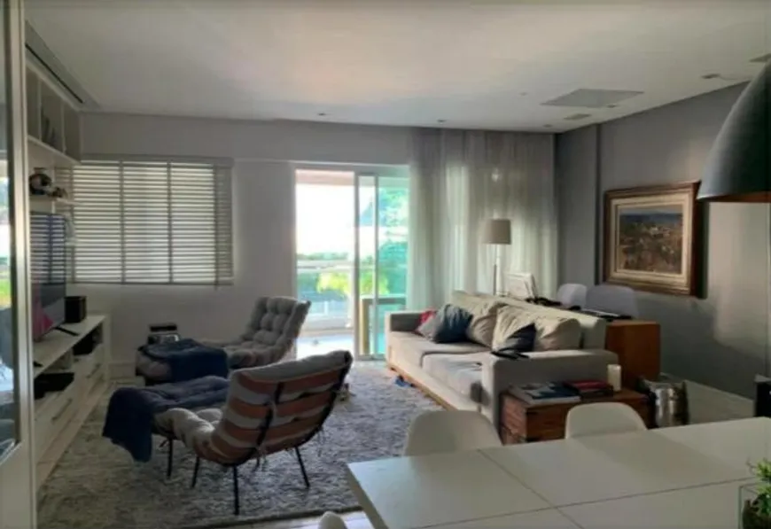 Foto 1 de Apartamento com 3 Quartos à venda, 127m² em Barra da Tijuca, Rio de Janeiro