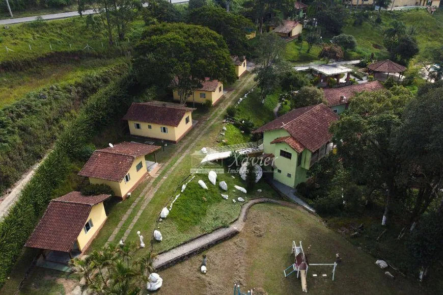 Foto 1 de Fazenda/Sítio com 4 Quartos à venda, 2141m² em Taipas de Pedra, São Roque