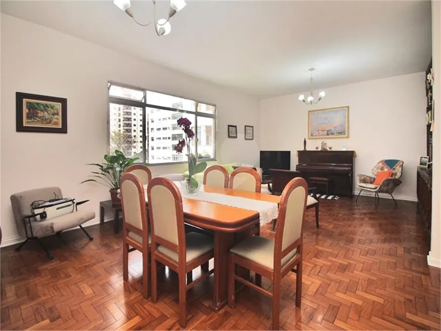 Foto 1 de Apartamento com 2 Quartos para venda ou aluguel, 126m² em Higienópolis, São Paulo