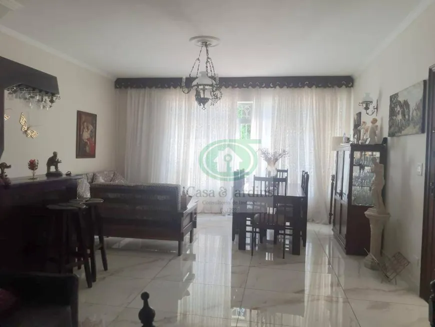 Foto 1 de Casa com 3 Quartos à venda, 141m² em Embaré, Santos