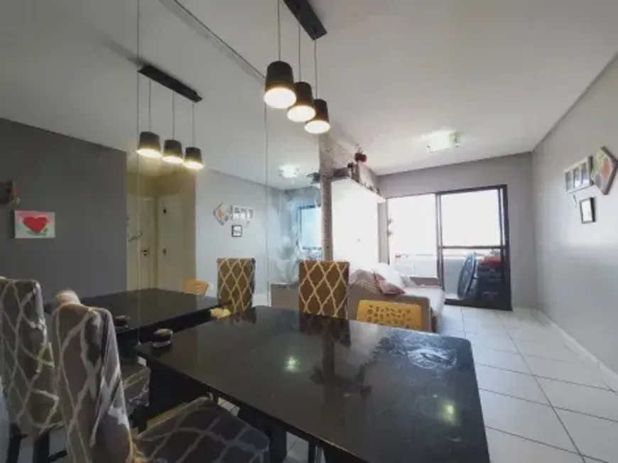 Foto 1 de Apartamento com 3 Quartos à venda, 64m² em Boa Viagem, Recife