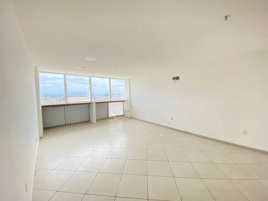 Foto 1 de Sala Comercial para alugar, 29m² em Imbetiba, Macaé