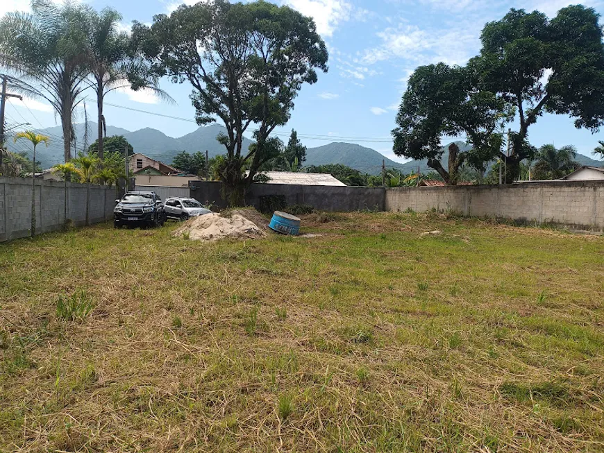 Foto 1 de Lote/Terreno à venda em Guaratiba, Rio de Janeiro