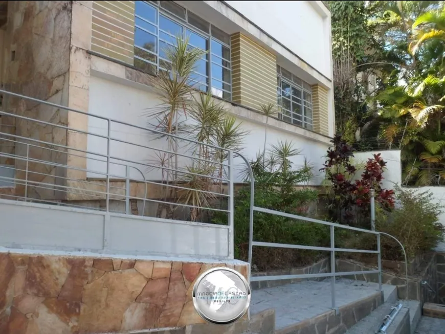 Foto 1 de Casa com 4 Quartos para alugar, 420m² em Serra, Belo Horizonte