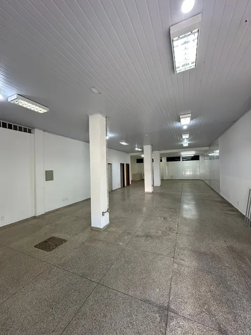 Foto 1 de Ponto Comercial para alugar, 200m² em Setor Leste, Brasília