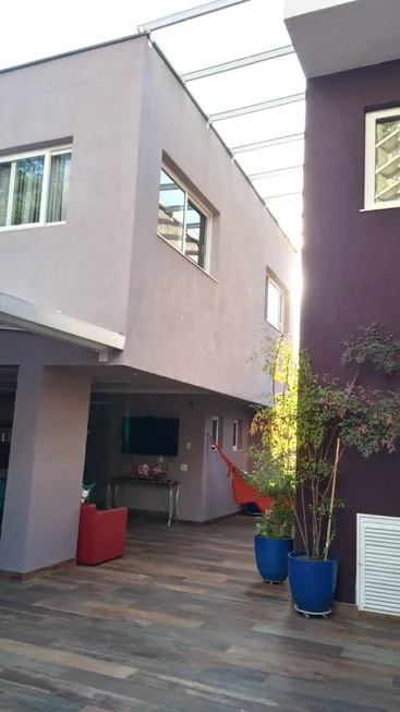 Foto 1 de Casa de Condomínio com 5 Quartos à venda, 500m² em Alto de Pinheiros, São Paulo