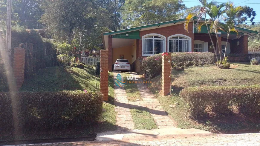 Foto 1 de Fazenda/Sítio com 3 Quartos à venda, 185m² em , Morungaba