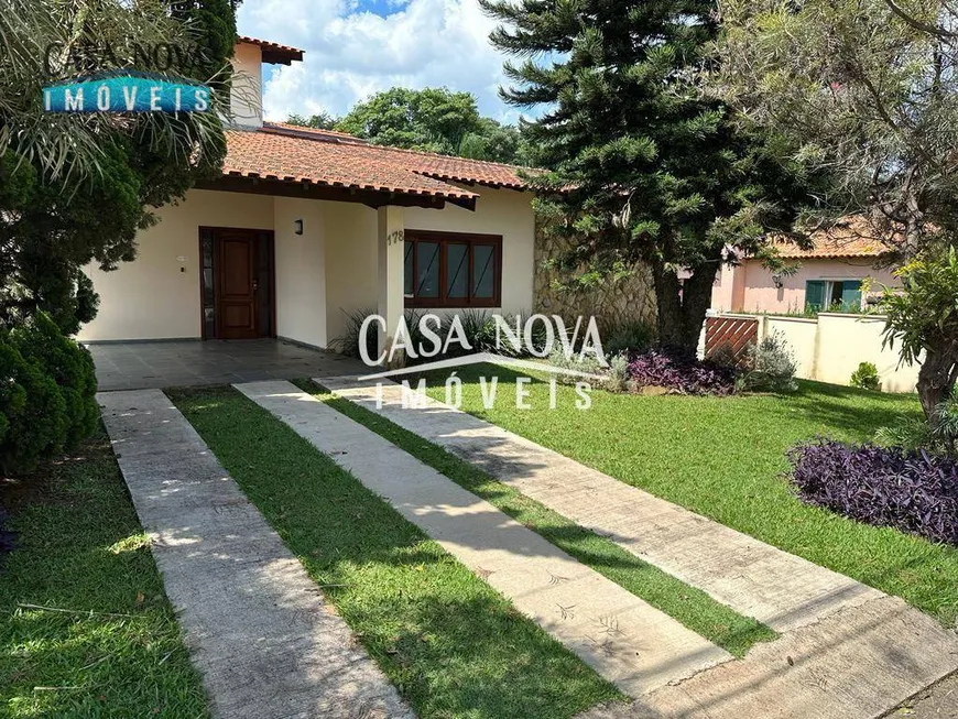 Foto 1 de Casa de Condomínio com 3 Quartos à venda, 420m² em Condominio Marambaia, Vinhedo