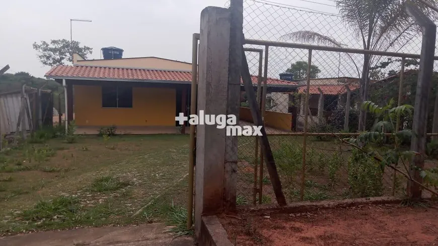 Foto 1 de Casa com 3 Quartos à venda, 150m² em Area Rural de Itauna, Itaúna