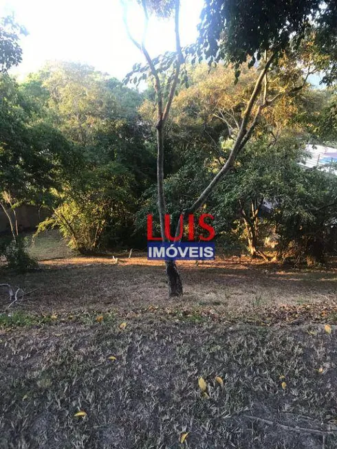 Foto 1 de Lote/Terreno à venda, 693m² em Piratininga, Niterói