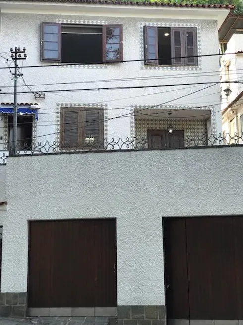 Foto 1 de Casa com 2 Quartos à venda, 118m² em Vila Isabel, Rio de Janeiro