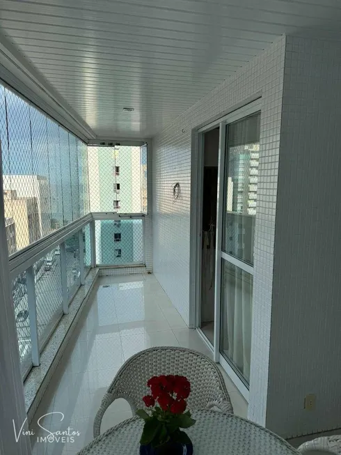 Foto 1 de Apartamento com 4 Quartos à venda, 170m² em Itapuã, Vila Velha