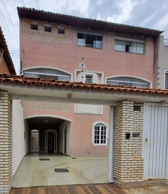 Foto 1 de Casa com 5 Quartos à venda, 280m² em Candangolândia, Brasília