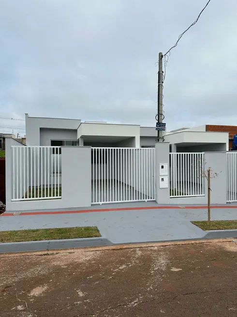 Foto 1 de Casa com 2 Quartos à venda, 70m² em Conjunto Farid Libos, Londrina