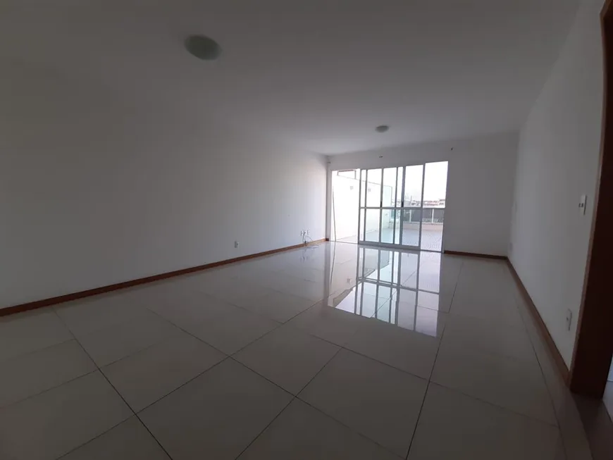 Foto 1 de Apartamento com 3 Quartos à venda, 197m² em Recreio Dos Bandeirantes, Rio de Janeiro