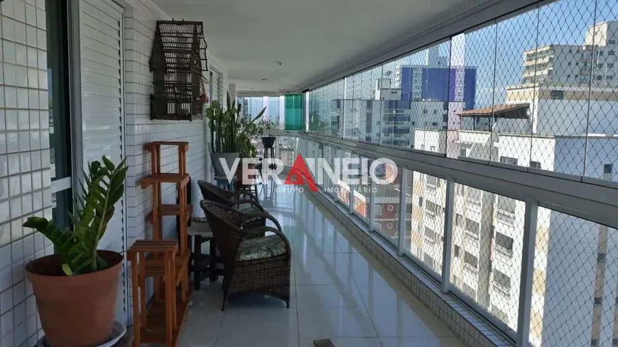 Foto 1 de Apartamento com 3 Quartos à venda, 160m² em Vila Tupi, Praia Grande