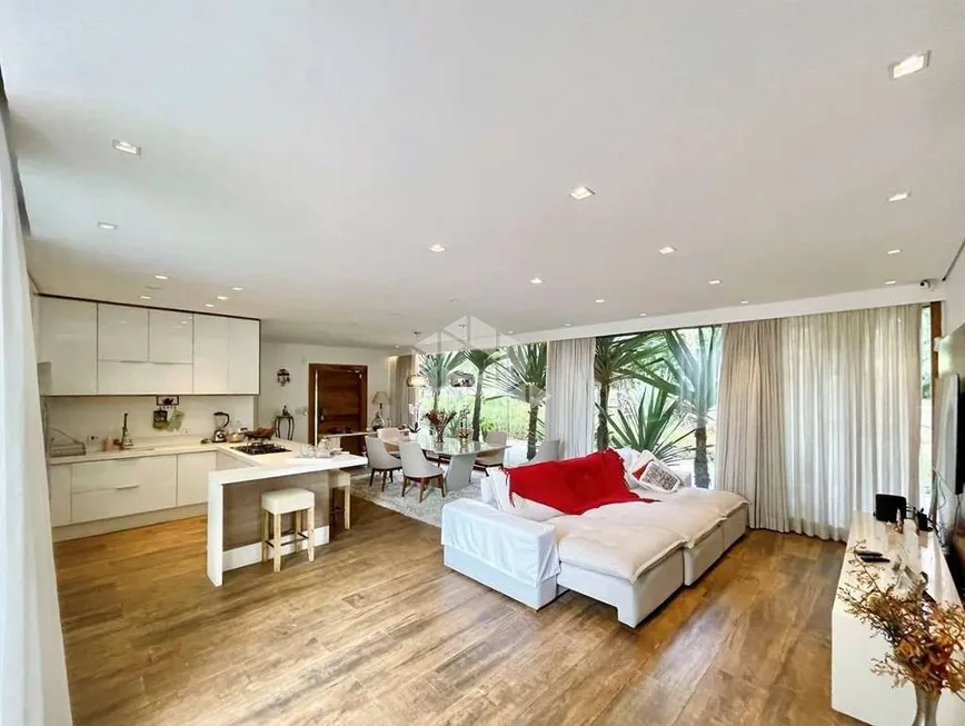 Foto 1 de Casa de Condomínio com 2 Quartos à venda, 149m² em San Diego Park, Cotia