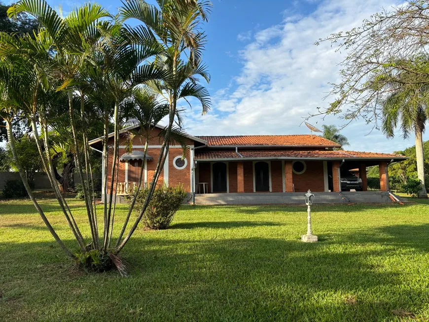 Foto 1 de Fazenda/Sítio com 6 Quartos à venda, 8000m² em Centro, Cesário Lange