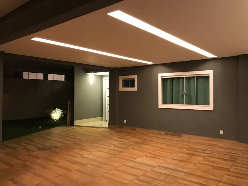Foto 1 de Casa com 4 Quartos à venda, 500m² em Setor Habitacional Vicente Pires, Brasília