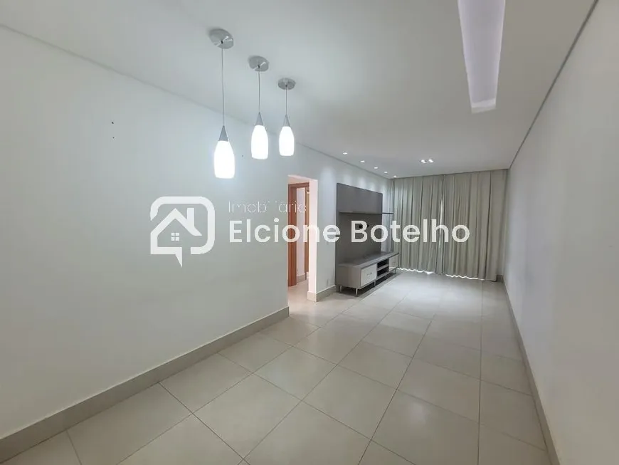 Foto 1 de Apartamento com 2 Quartos à venda, 10m² em Osvaldo Rezende, Uberlândia