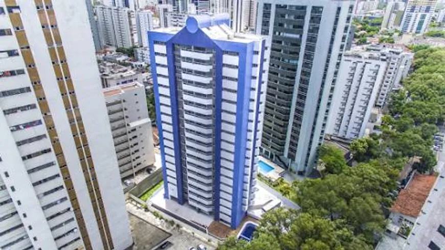 Foto 1 de Apartamento com 4 Quartos à venda, 143m² em Espinheiro, Recife