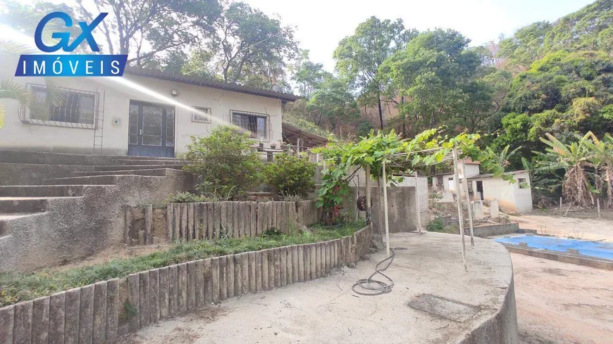 Foto 1 de Fazenda/Sítio com 3 Quartos à venda, 1800m² em Vale das Acácias , Ribeirão das Neves