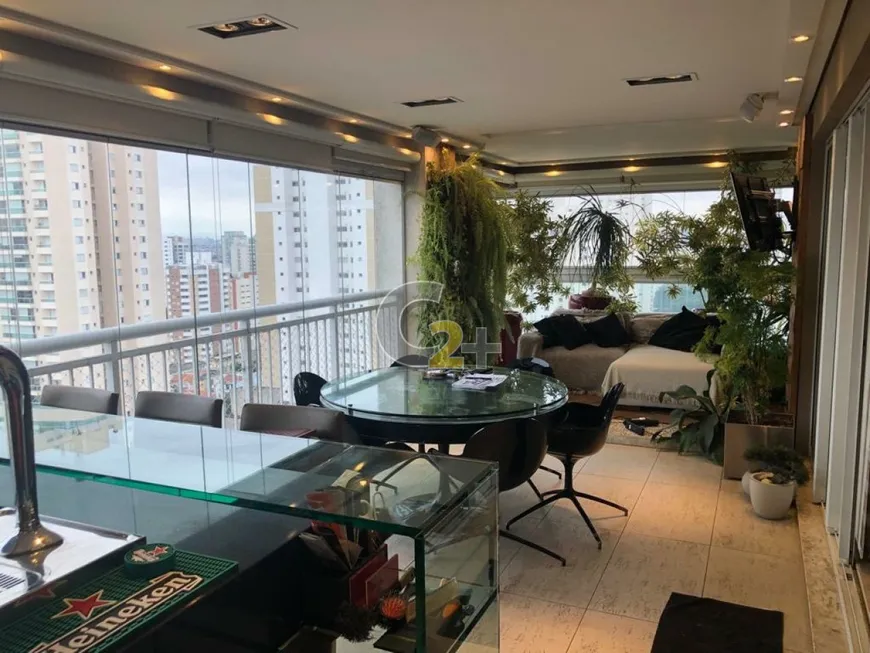 Foto 1 de Apartamento com 4 Quartos para alugar, 206m² em Vila Romana, São Paulo